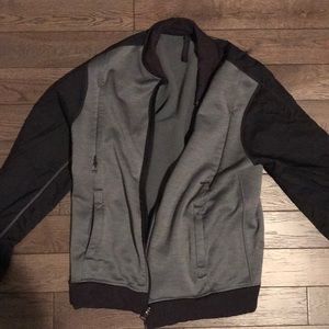 Men’s Lulu Hoodless Jacket